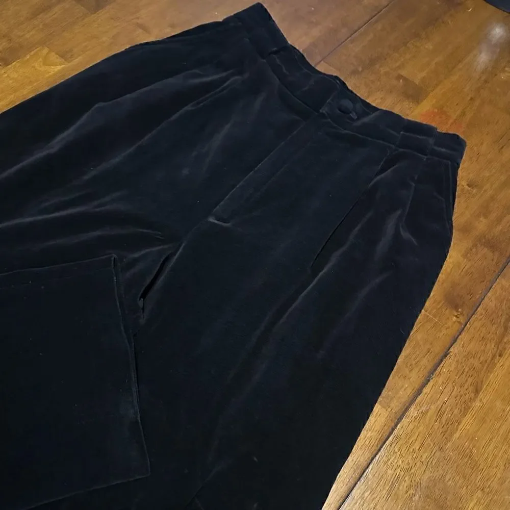 VTG Casablanca Velvet Pants Pleated Black Size 6 USA Women's High Rise 25”x30”